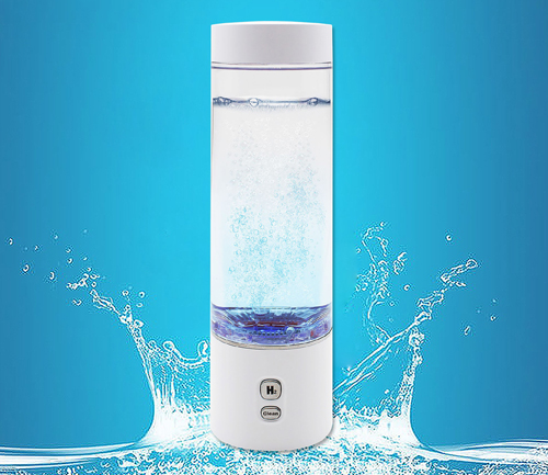 MÁY TẠO HYDROGEN CẦM TAY TÍCH HỢP BÌNH CHỨA BTH-101T